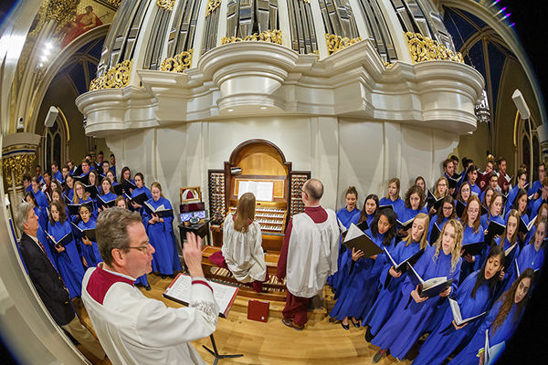 Advent Lessons And Carols 2018 600x400